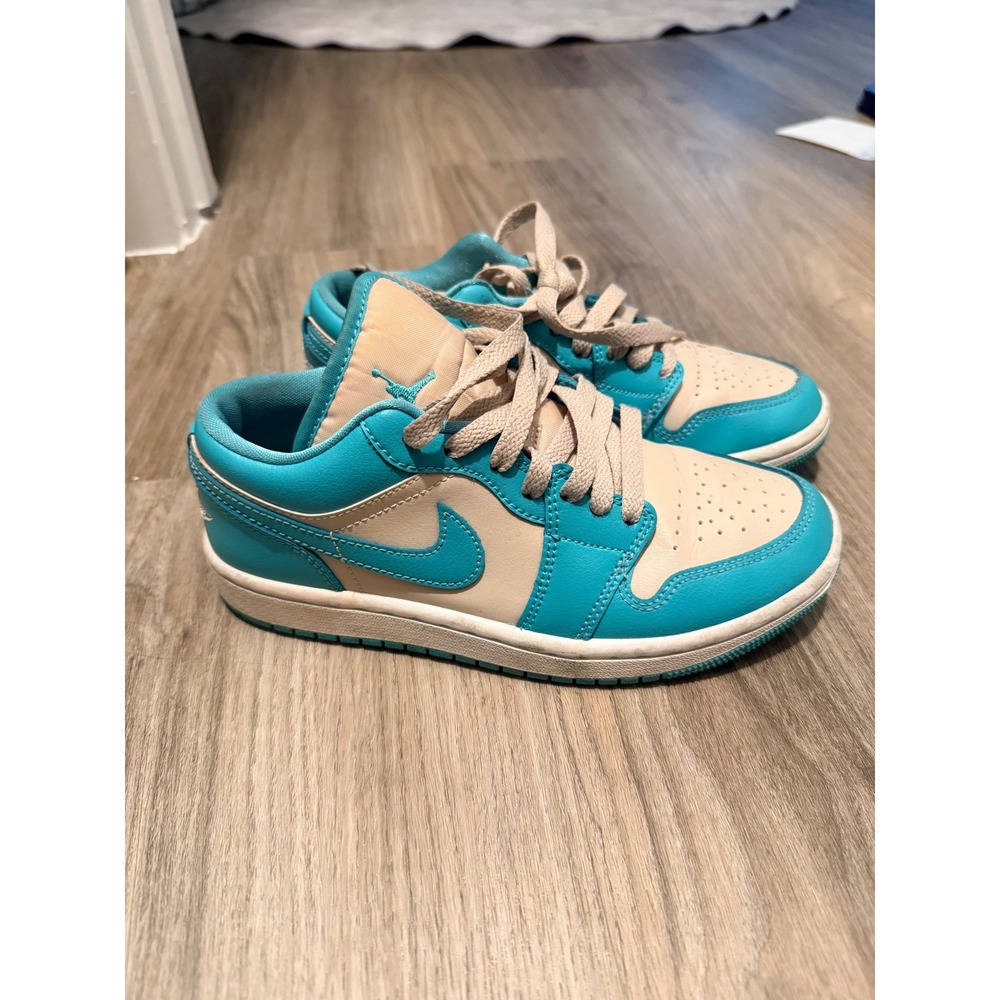 Nike Air Jordan 1 Low Teal Sand Drift DC0774-131 Kids Size 5Y